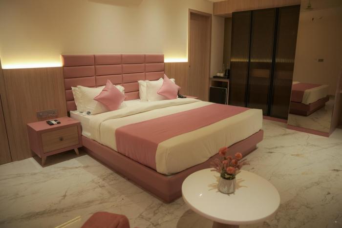 zip by spree hotels dwarka