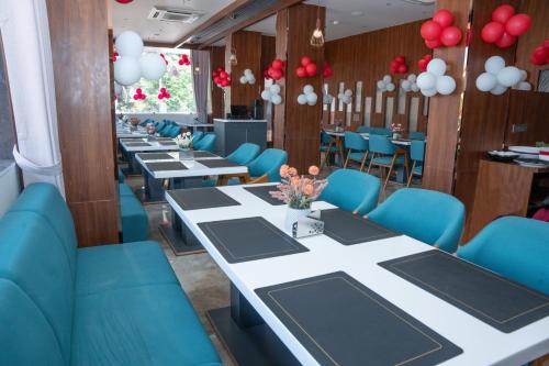 zip by spree hotels dwarka