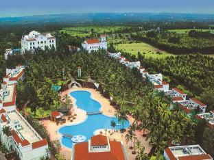 golden palms hotel and spa bangalore