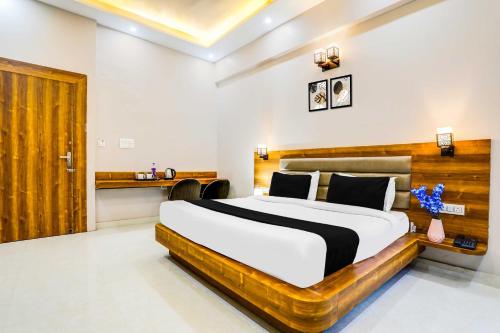 Townhouse Oak Haldwani Rto Office,Bajunia Haldukathghariya,4 star