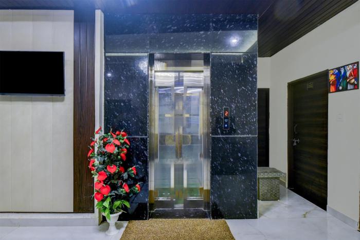 hotel o lakshya inn