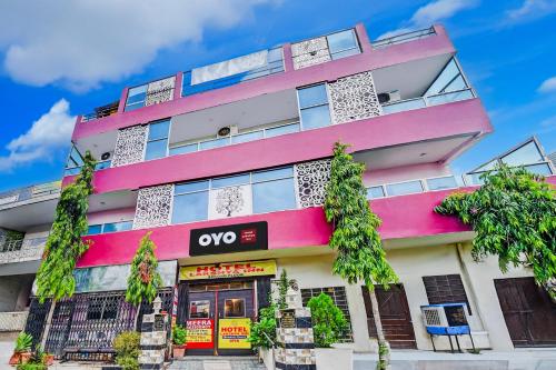 hotel o lakshya inn