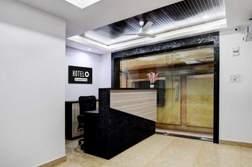 hotel o chinar park near airport