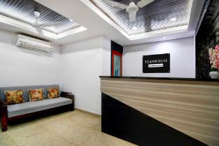 hotel o chinar park near airport