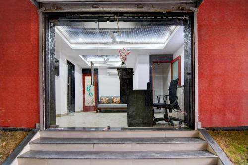 hotel o chinar park near airport