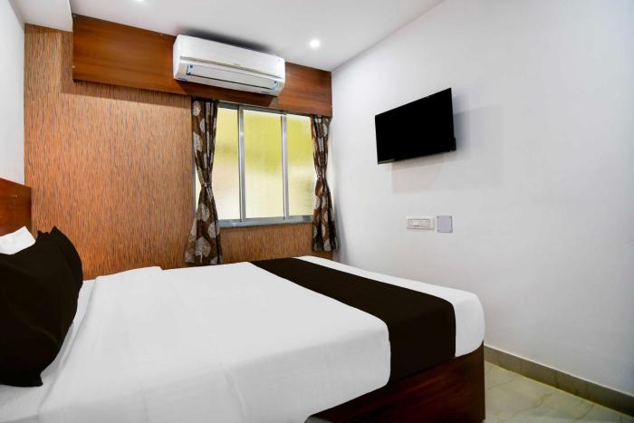 hotel o chinar park near airport