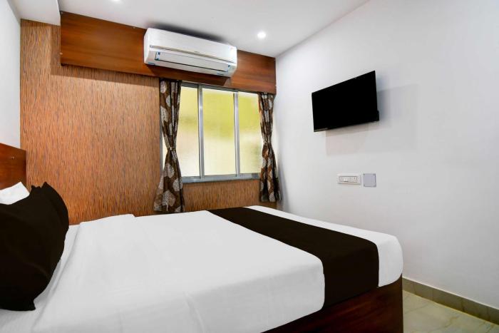 hotel o chinar park near airport