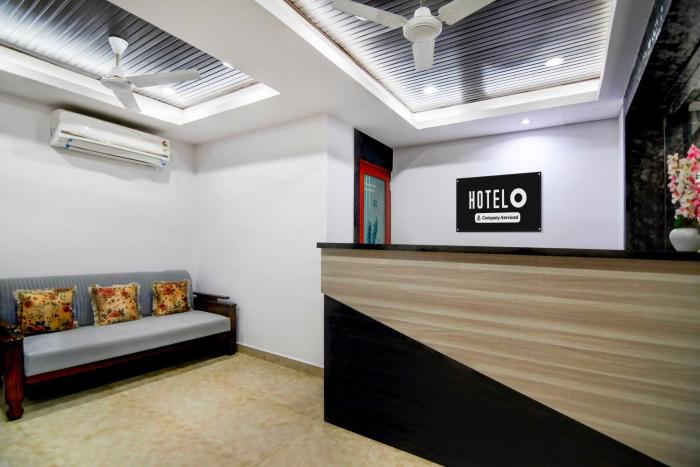 hotel o chinar park near airport