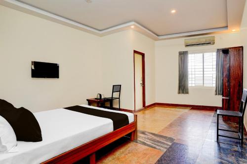 Spot On Sj Comforts Boarding And Lodging,,4 star