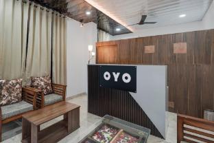 Hotel O The Gomti Glitz,,4 star