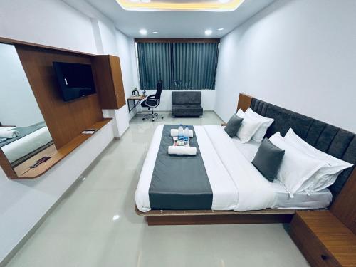 Hotel 4 Season,,3 star