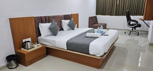 hotel 4 season