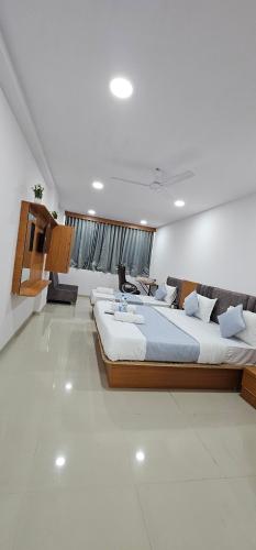 hotel 4 season