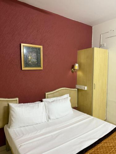 western e inn