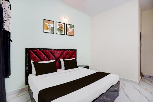 spot on hotel royal inn babupet railroad station