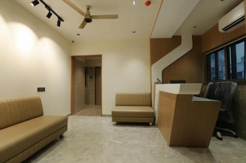 hotel aero inn