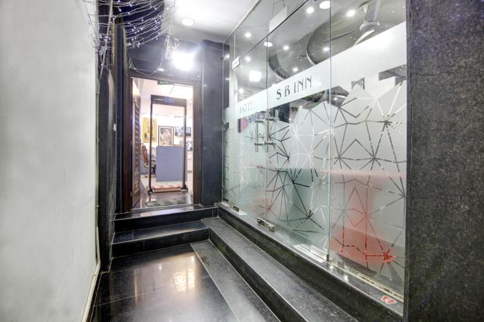 hotel sb grand inn paharganj