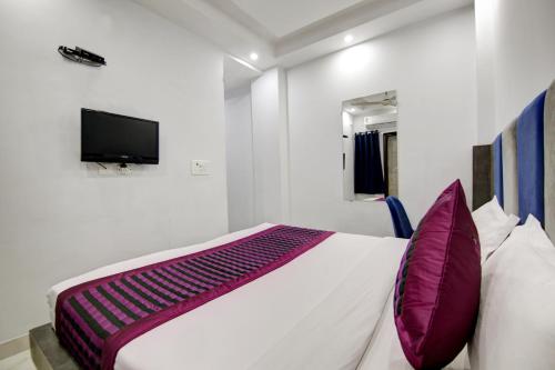 hotel sb grand inn paharganj