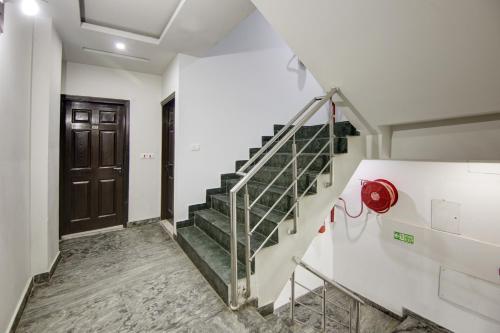 hotel sb grand inn paharganj