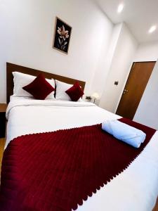 Sun Bright Residency - Gb Road Thane,,2 star