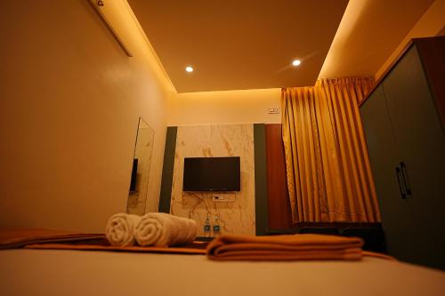 Sn Comforts,,3 star