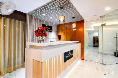 The Crown Inn Madhyamgram,,3 star