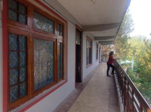 the pine view home stay