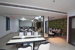 Hotel O River Bay Resort,,4 star