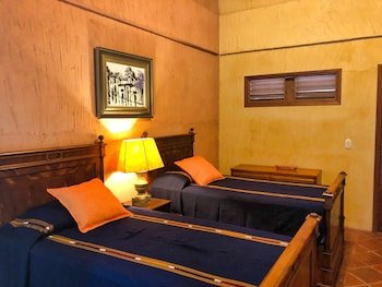 La Villa De Soledad B&B,Atlantida>>La Ceiba,4 star