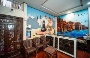 Hotel O Sai Dham Ayodhya,,4 star