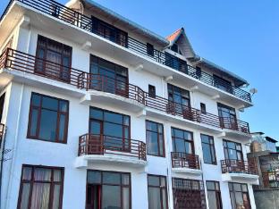 krishna himalayan hotel and restaurant
