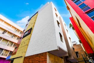 Hotel O The Mandal Residency,,5 star