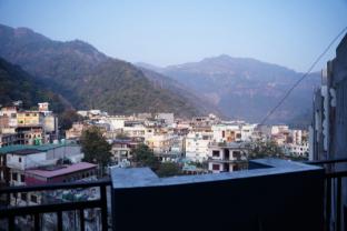 hotel chandra
