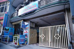 hotel chandra
