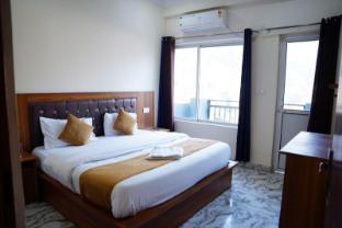 hotel chandra