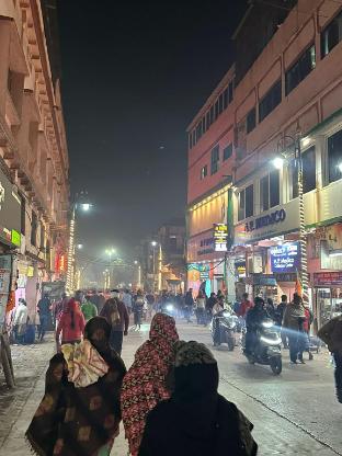 kashi dev paying guest house