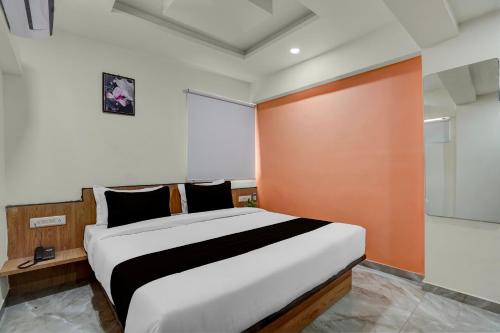 Collection O Hotel Orange Tree,,4 star