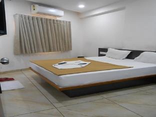 hotel crossview