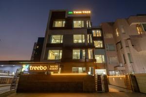 treebo twin tree residency