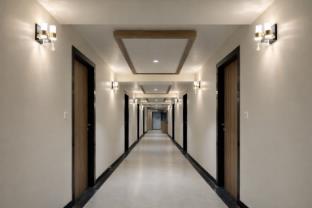 hotel janki suites near kashi vishwanath temple