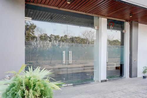super townhouse sector 67a gurgaon formerly viraj residency
