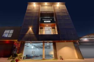 super townhouse sector 67a gurgaon formerly viraj residency