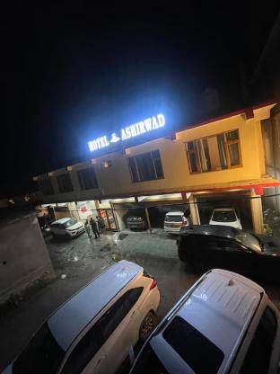 hotel ashirwad badrinath uttarakhand