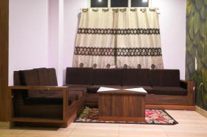 Ir Luxuria,,5 star