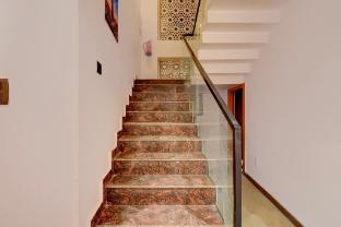 hotel o grand crown