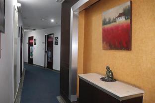 c suites lotus park bengaluru karnataka