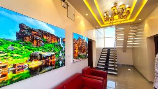 Antilia Inn,,5 star