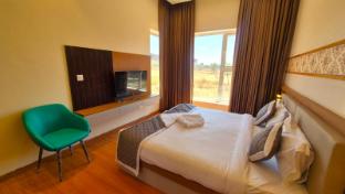 Antilia Inn,,5 star