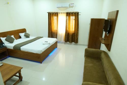 aditya palace hotel and marriage garden