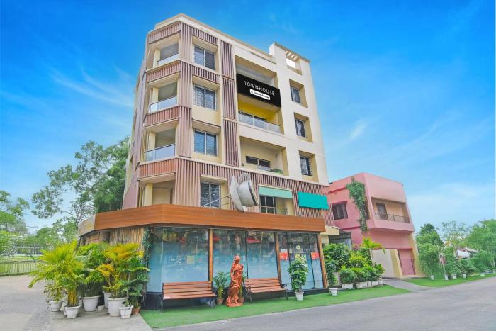 super townhouse kolkata railway station formerly anushka residency